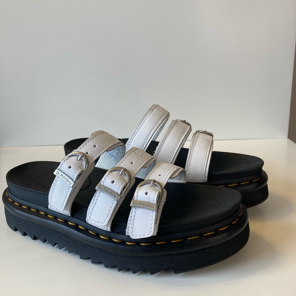 NEW Dr.Martens-Blaire sandal size 8